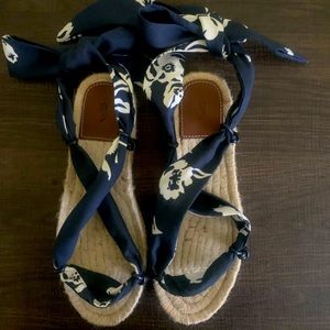 Polo by Ralph Lauren Blue Floral Ankle Wrap Platform Espadrille Shoe - NWOB